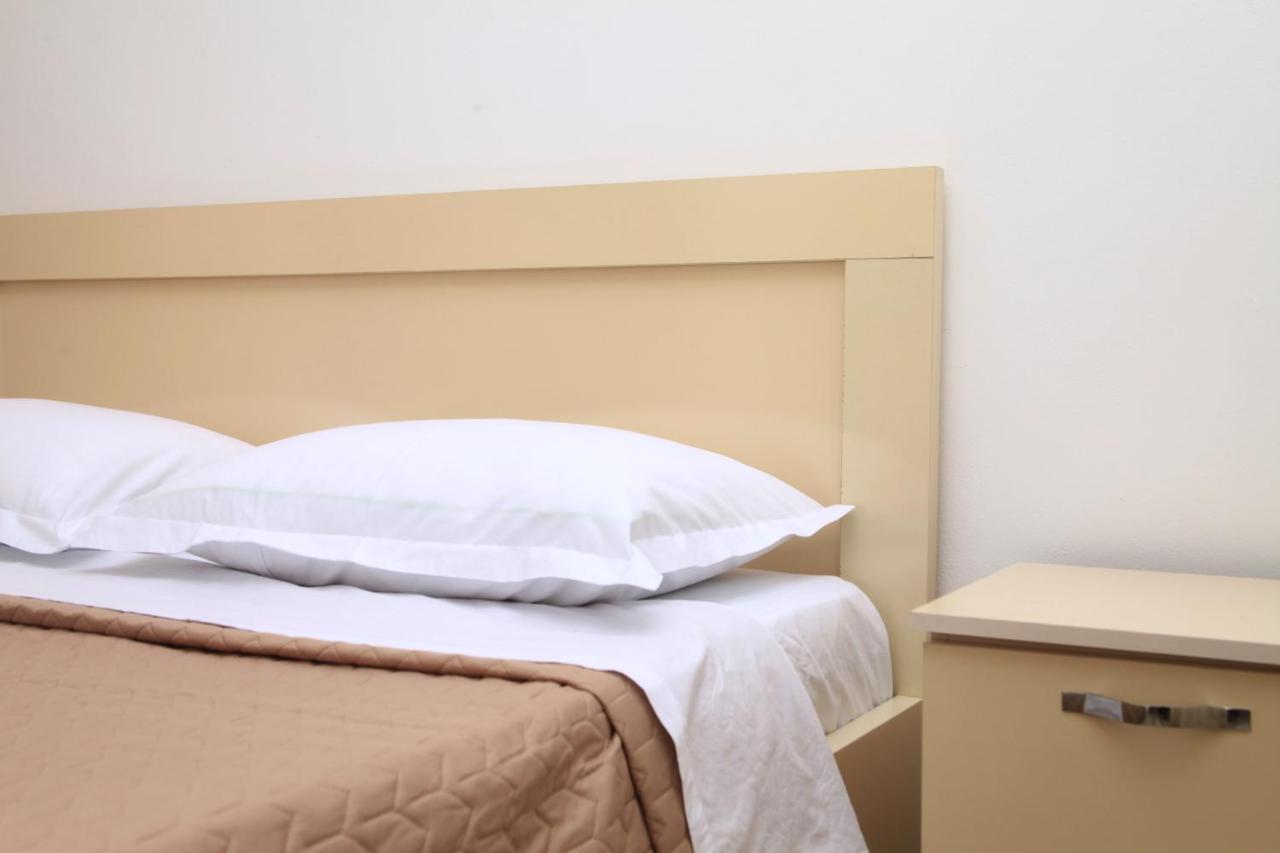 Old Town Boulevard Apartment In City Center Durrës 외부 사진